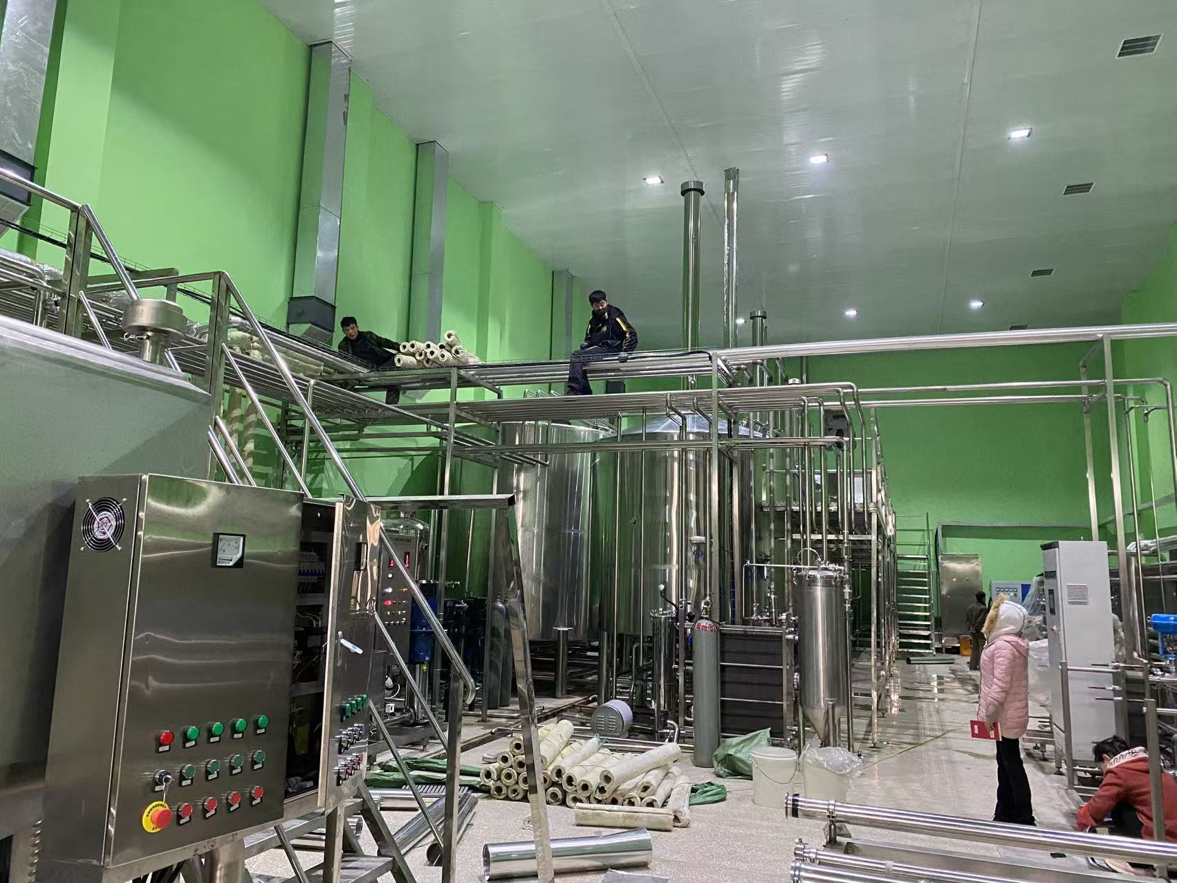 仁兴镇精酿啤酒设备厂—精酿啤酒设备制造:传承工艺与创新科技的交融